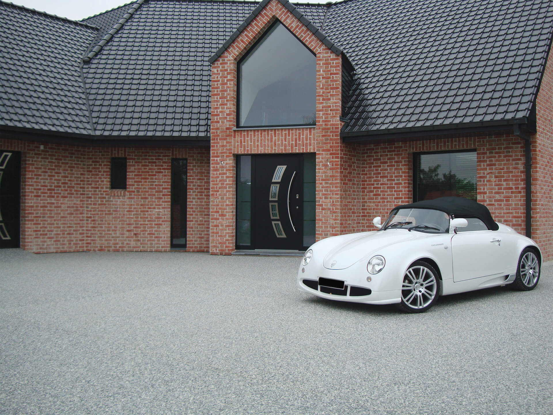 allée de garage en résine — réalisation Inspiration Résine