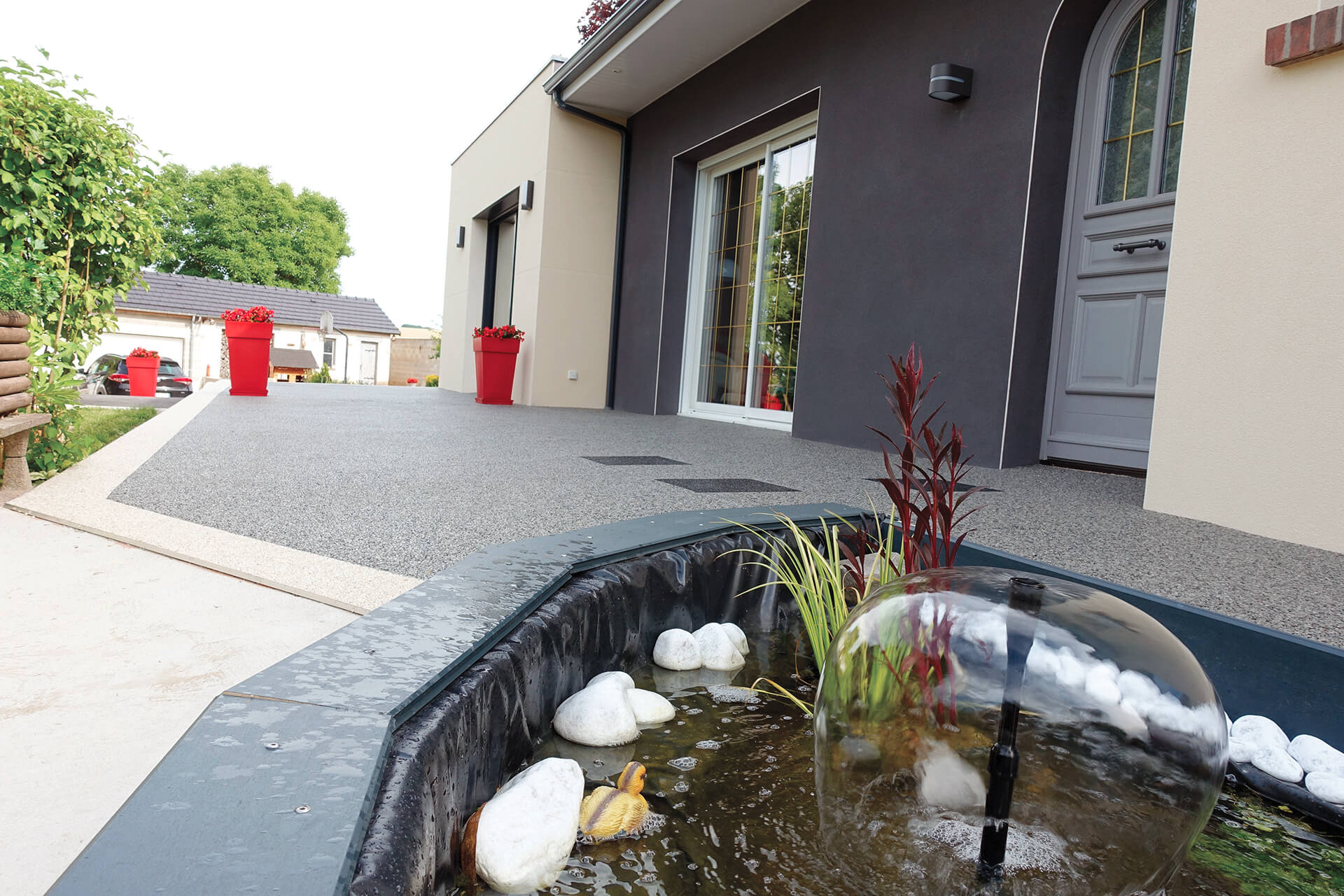 Réalisation terrasse en résine - agrégats de marbre naturels n°7-1