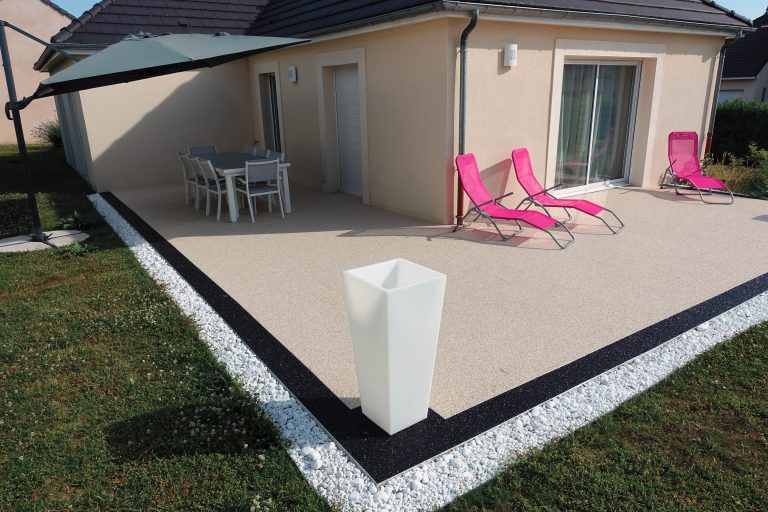 terrasse en résine — réalisation Inspiration Résine